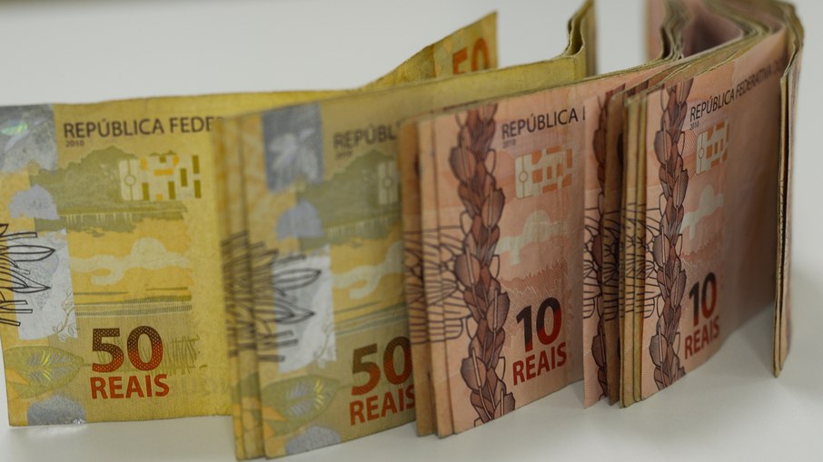 A dívida total dos estados reduziu em 2025, apesar de ainda ser considerada alta