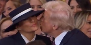 Chapéu de Melania vira meme após impedir beijo de Donald Trump; veja