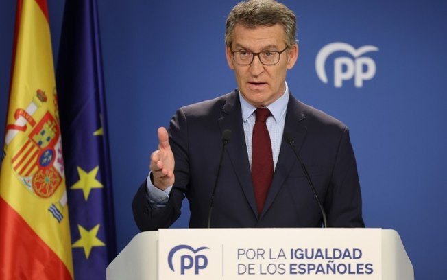 O líder do opositor Partido Popular (PP), Alberto Núñez Feijóo, criticou o primeiro-ministro espanhol Pedro Sánchez
