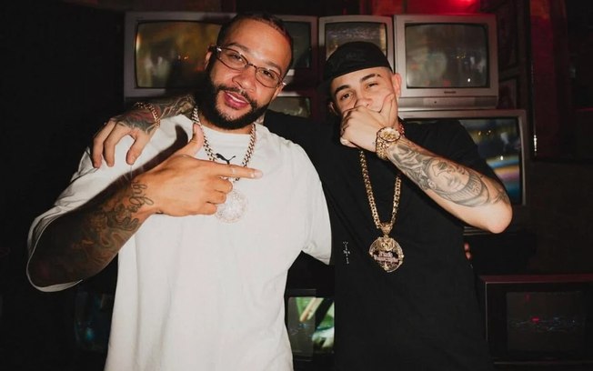 Memphis Depay e Mc Hariel construíram amizade desde a chegada do atacante ao Timão, em 2024