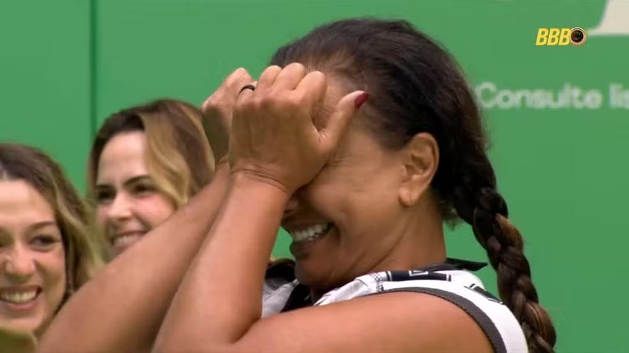 Solange vencendo a prova do Anjo autoimune