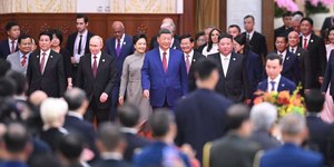 Putin e Xi Jinping são flagrados falando sobre imortalidade