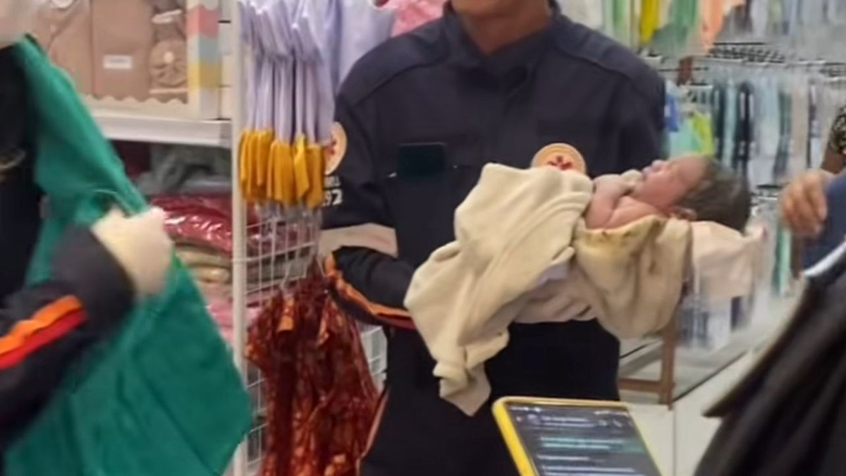 Equipe do Samu atendeu a ocorrência Equipe do Samu atendeu a ocorrência