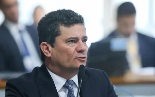 Moro critica intimação a Elon Musk e pede “bom senso” em conflito com STF