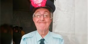 Morre Roberto Marquis, de 'A Praça É Nossa', aos 83 anos
