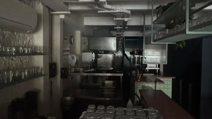 Dono de restaurante passa 23 horas sem energia: 'Perda grande'