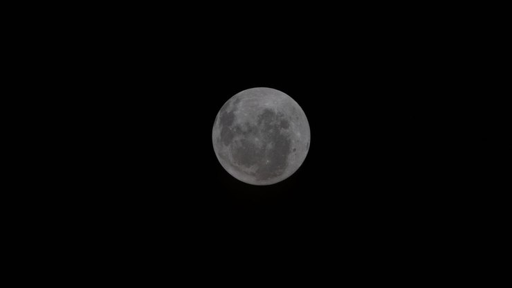 Artemis II retoma comunicação com a NASA, após perda temporária