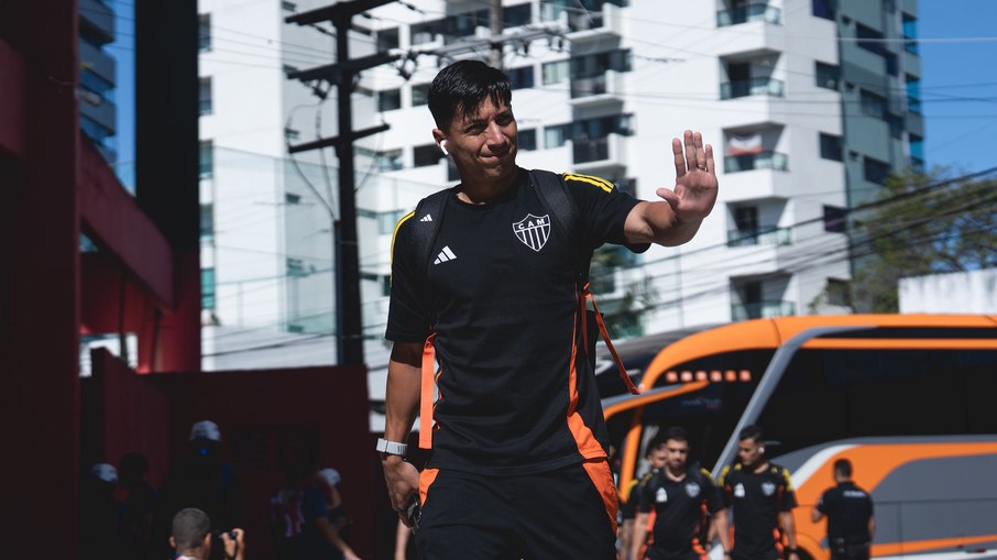 Alan Franco é um dos jogadores que atuam no Brasil