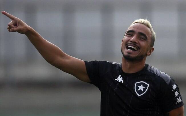 Rafael mostra animação com novo investidor do Botafogo e prevê títulos: 'Várias notícias boas acontecendo'