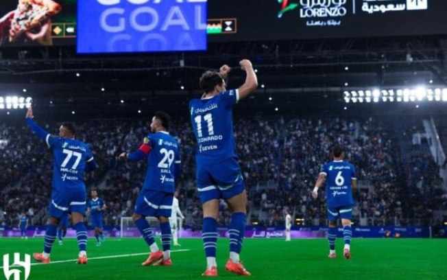 Al Hilal goleia e mantém a liderança Al Hilal goleia e mantém a liderança