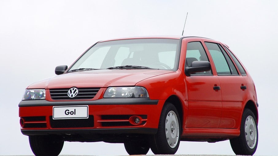 O VW Gol Power foi o primeiro modelo nacional a ganhar motor bicombustível
