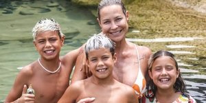 Luana Piovani se emociona ao ver filhos em momento especial