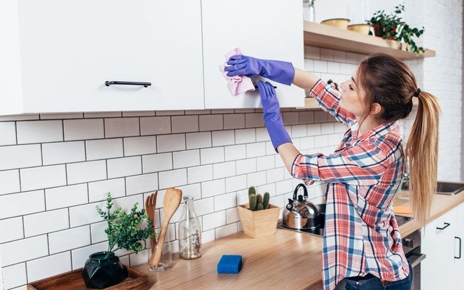 7 dicas de como tirar o cheiro de gordura da cozinha sem ter trabalho