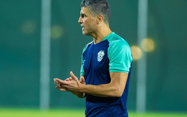 Pedro Emanuel e Leonardo Jardim se enfrentam no terceiro continente diferente Pedro Emanuel e Leonardo Jardim se enfrentam no terceiro continente diferente