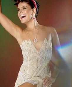 "Vou entrar com Ivete no coração e na fantasia", diz atriz ao iG 