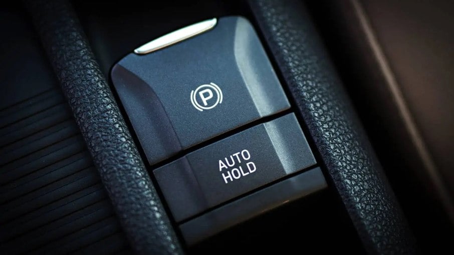 O sistema Auto Hold é ideal para ser usado em rampas, proporcionando mais conforto ao motorista