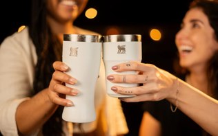 Copo Stanley queridinho do happy hour fica mais barato