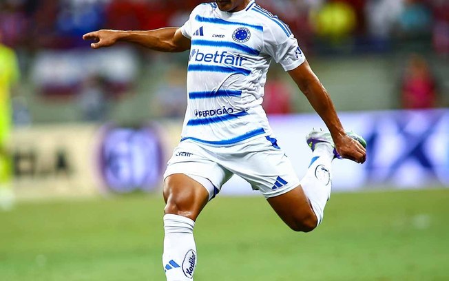 Artur Jorge avalia próximas janelas de transferências do Cruzeiro Artur Jorge avalia próximas janelas de transferências do Cruzeiro