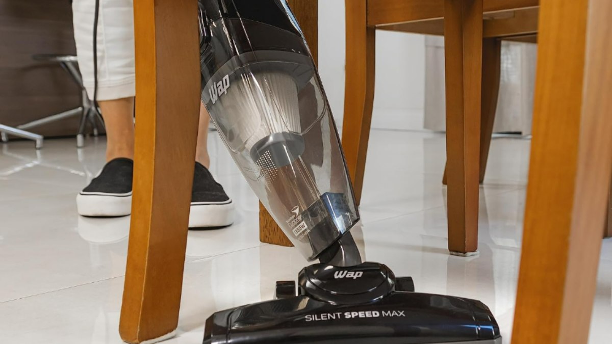 Aspirador de pó vertical Silent Speed Max tem boas avaliações de usuários Aspirador de pó vertical Silent Speed Max tem boas avaliações de usuários