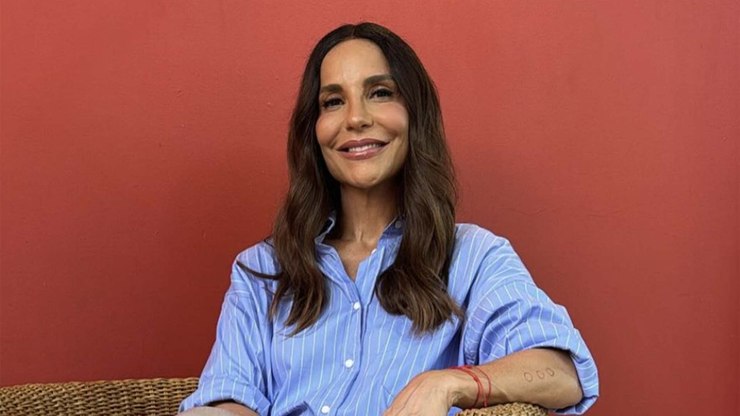 Ivete Sangalo faz publicidade de chocolate