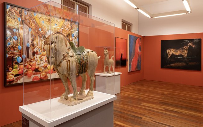 Mostra inédita reúne 100 obras brasileiras e chinesas em SP