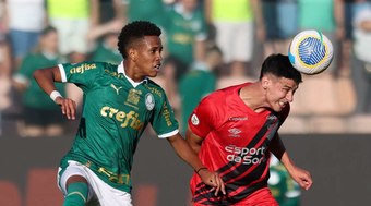 Athletico-PR bate Palmeiras na Arena Barueri e se mantém na liderança 