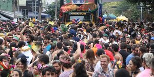 Carnaval: veja se chove durante a folia nas 10 principais cidades