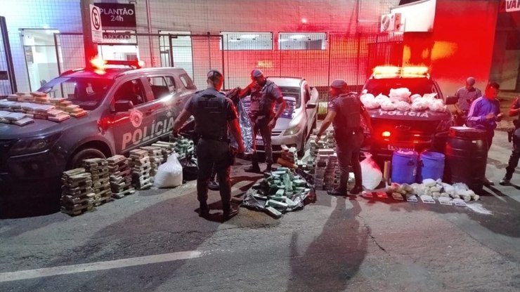 Trio é preso em SP com mais de 1 tonelada de drogas