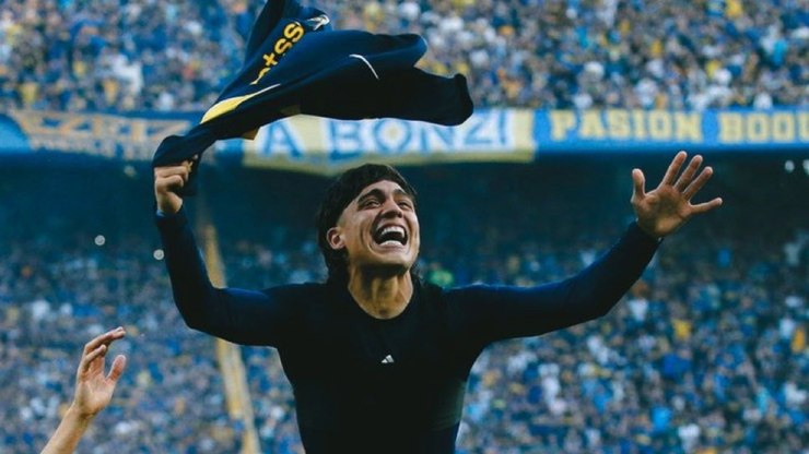 Sensa%C3%A7%C3%A3o%20do%20Boca%20%C3%A9%20comparada%20a%20Ronaldinho%20e%20Neymar%20Jr.
