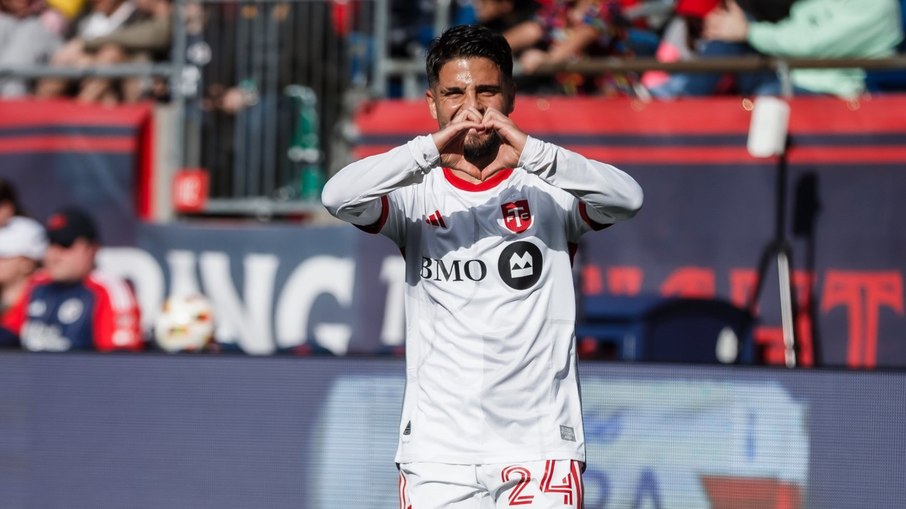 Lenda em Nápoles, Insigne deixou o Toronto FC nesta janela de transferências