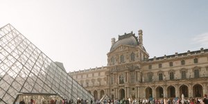 Louvre fecha após protesto de funcionários contra superlotação