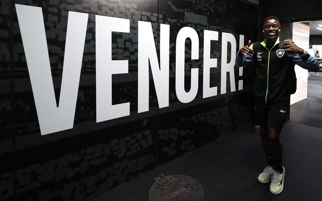 Botafogo: data FIFA pode desfalcar o Alvinegro no Brasileirão