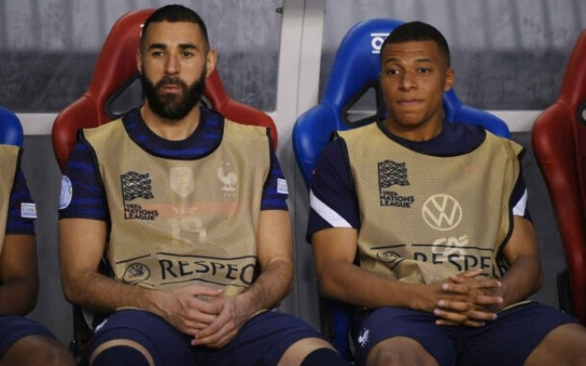 Benzema a Mbappé em ação pela seleção da França Benzema a Mbappé em ação pela seleção da França