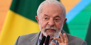 Lula confirma que vai disputar as eleições presidenciais em 2026
