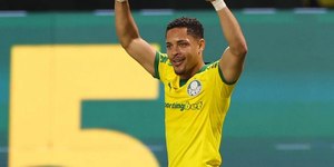 Vitor Roque entra no radar do Chelsea e de outros times ingleses