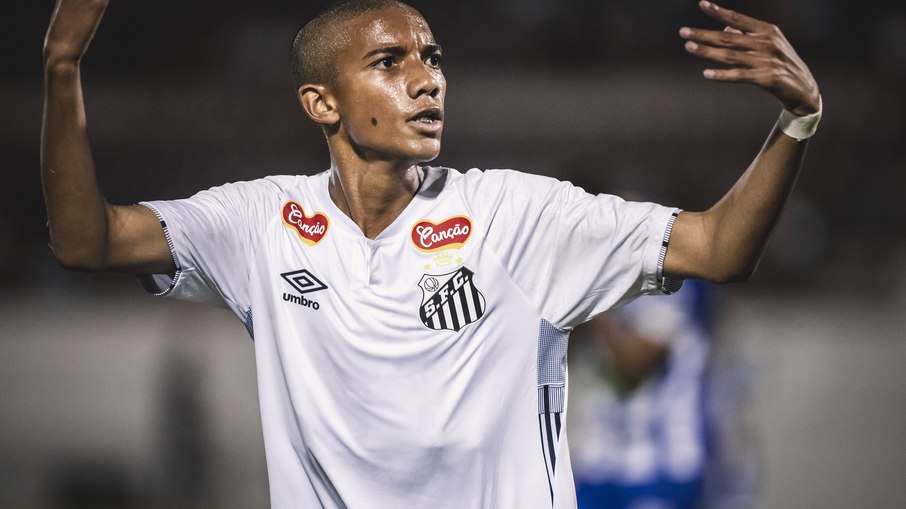 Juninho, filho de Robinho, foi inscrito pelo Santos no Paulistão Juninho, filho de Robinho, foi inscrito pelo Santos no Paulistão