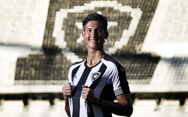 Dylan Talero, o 'Novo Ronaldo', entra no BID e pode estrear pelo Botafogo