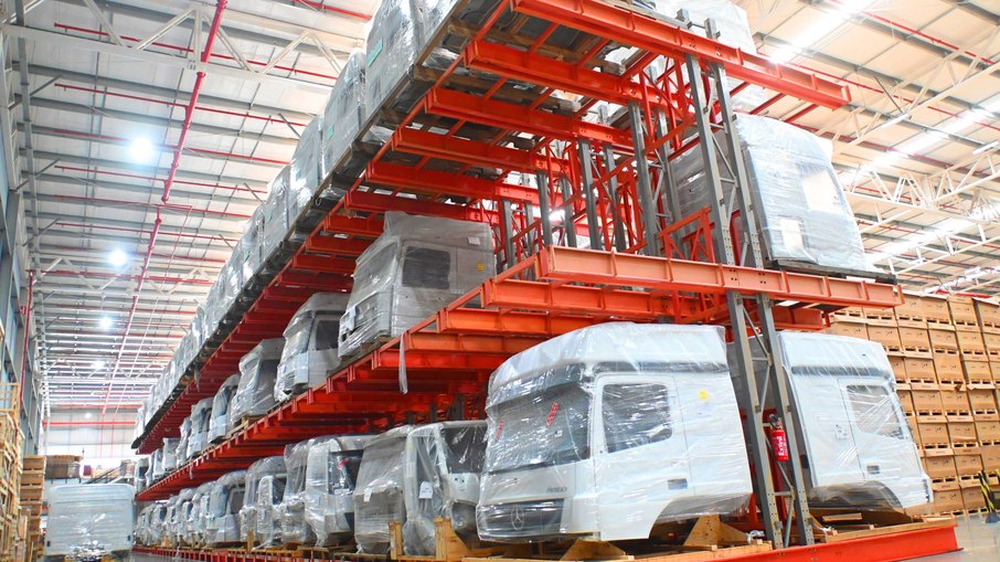 Centro de distribuição de peças (Mercedes -Benz - Itupeva -SP)