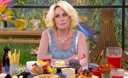 Ana Maria Braga quase erra e se diverte: "Eu ia falar bobagem"