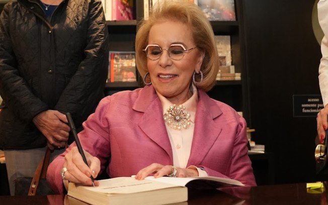 Janete Vaz lança segunda edição do livro Mulheres na Saúde