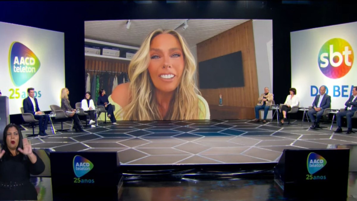 Adriane Galisteu retorna ao SBT para o Teleton de 2022