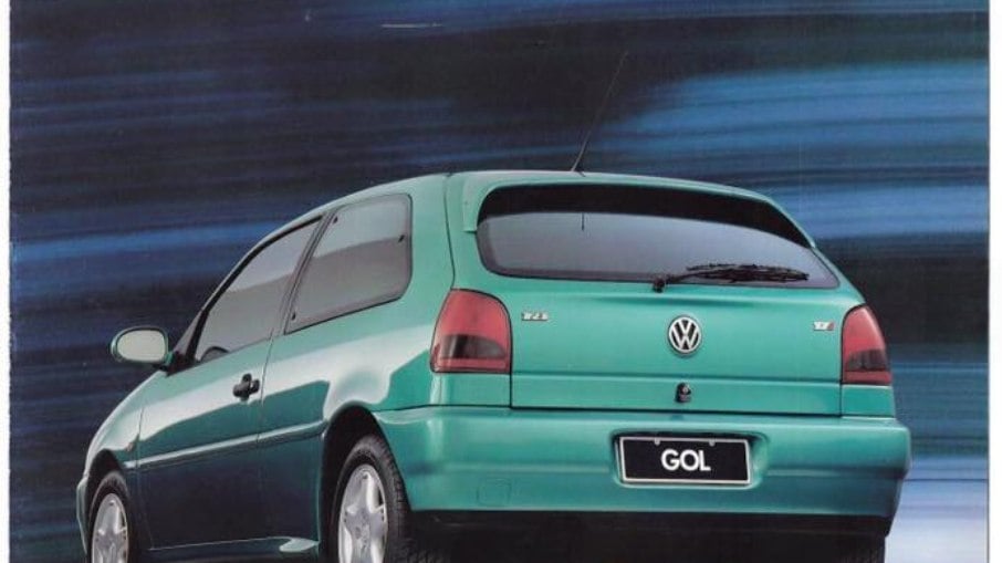 O Gol TSi tinha a opção de motor 1.8 e, no ano seguinte, em 1997, passou a ser equipado com o 2.0 8v do GTi