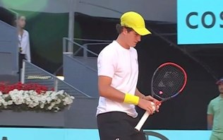 João Fonseca perde na estreia e dá adeus ao Challenger de Estoril