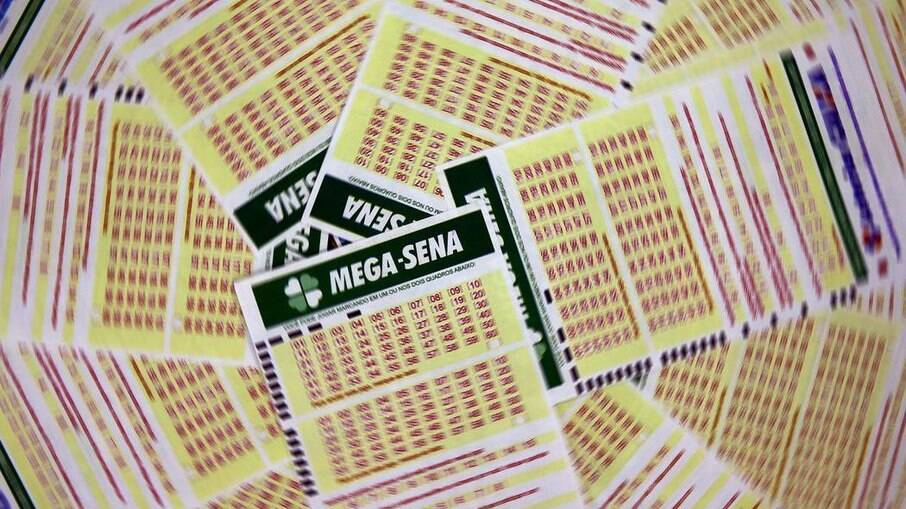 Mega-Sena sorteou R$ 34 milhões nesta sexta-feira (30)