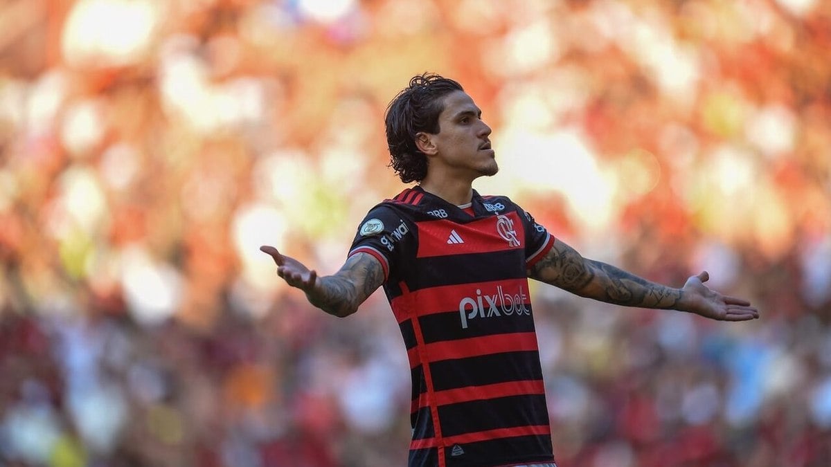 Flamengo e Palmeiras duelam pela Copa do Brasil nesta quarta-feira
