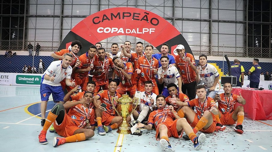 Equipe já se prepara para representar Guarulhos na fase final estadual dos 38º Jogos Abertos da Juventude. Equipe já se prepara para representar Guarulhos na fase final estadual dos 38º Jogos Abertos da Juventude.