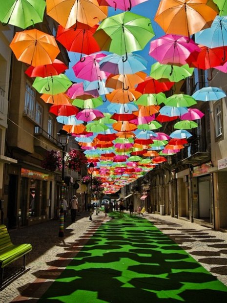 Campinas vai receber decoração com guarda-chuvas na 13 de maio