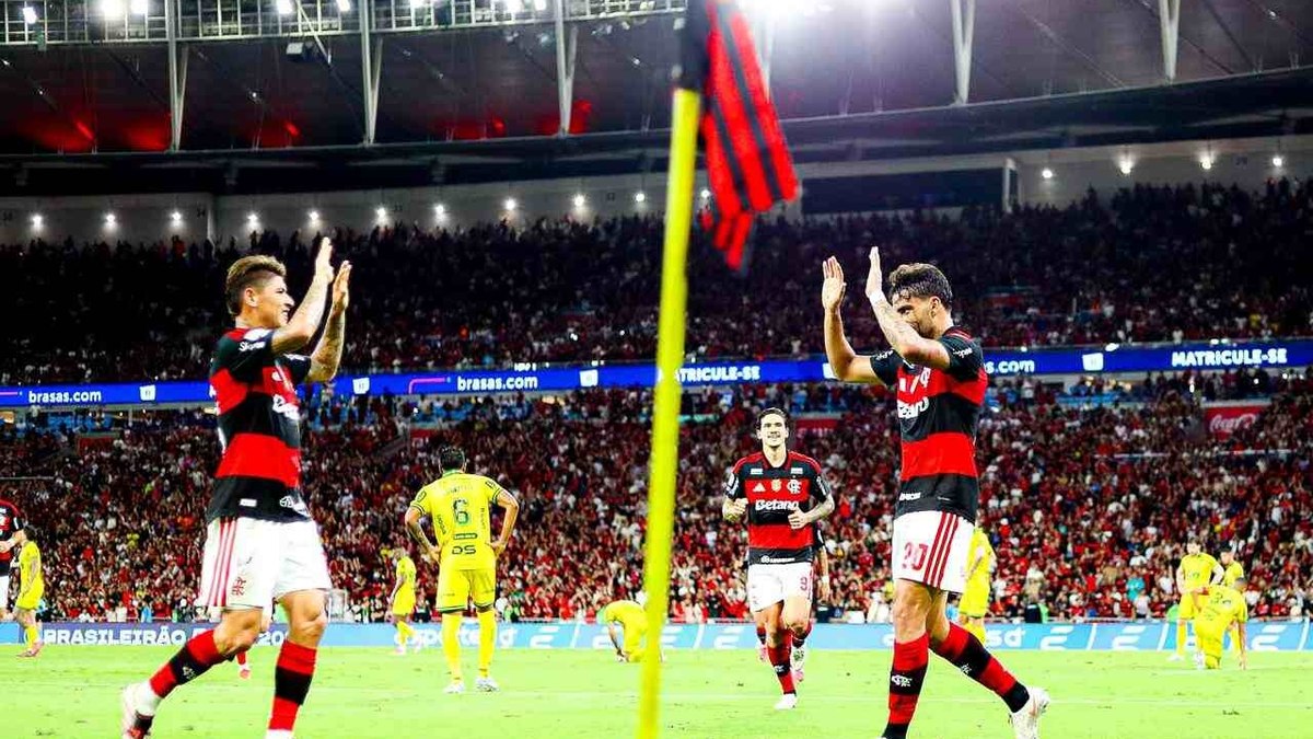 Elenco de Ouro: Flamengo Reafirma Poderio e Entra no Top 50 Mundial de Clubes Mais Valiosos