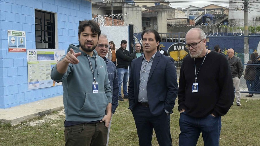Ecoponto fica ao lado do ginásio de esportes Paschoal Thomeo.