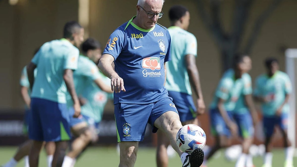 A montanha-russa de Dorival Júnior e o tempo implacável do futebol brasileiro